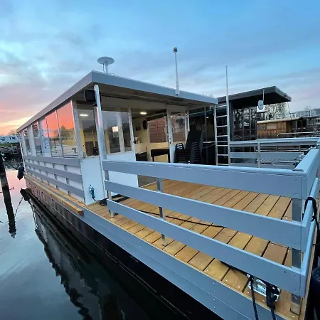 Hausboot-urlaub24 Loitz